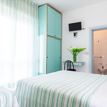 ريتشوني Hotel San Gottardo الغرفة الصورة